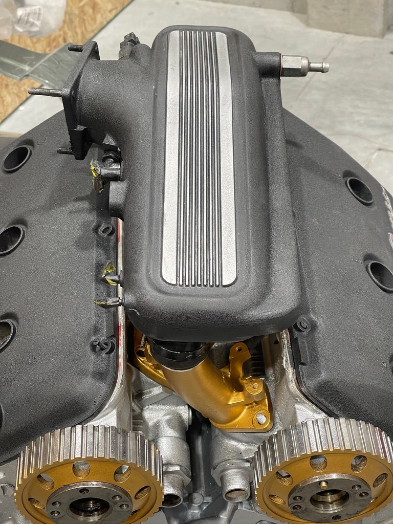 Alfa Romeo 2.5 liter busso engine long block