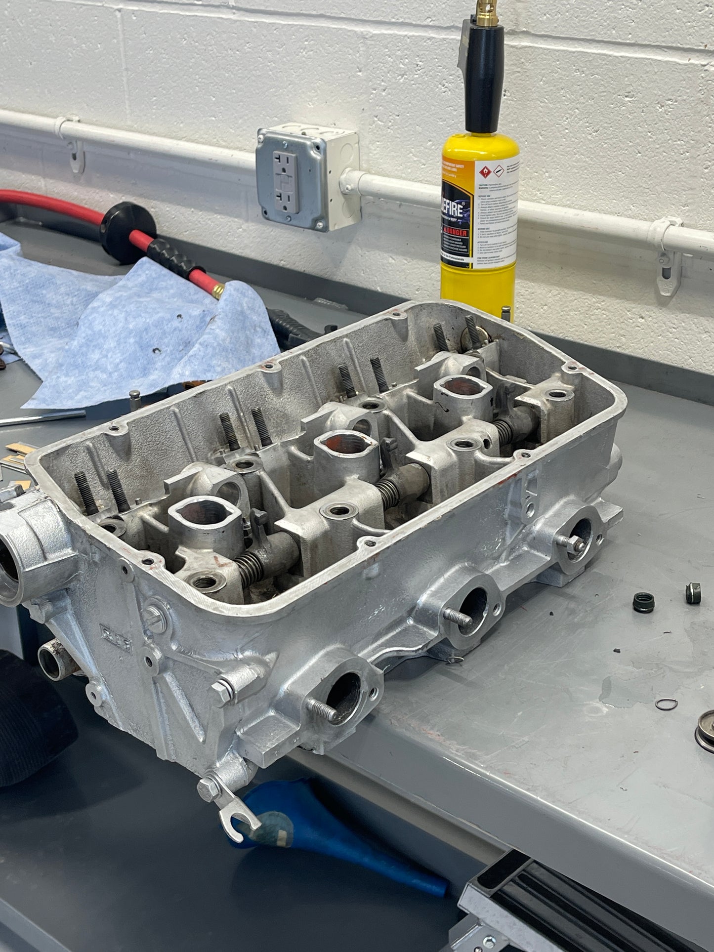 Alfa Romeo 2.5 liter busso engine long block